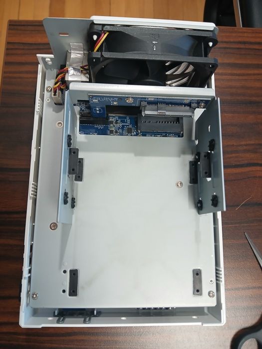 Dysk zewnętrzny synology DS218j