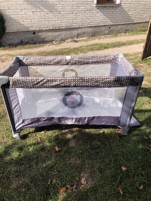 Продам манеж ліжко стан хороший.