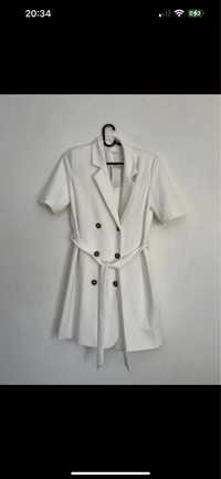 Nowa biała sukienka marynarkowa Reserved