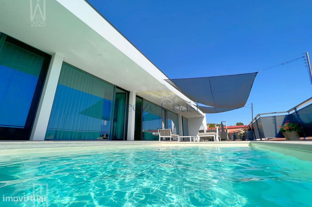 Moradia moderna de luxo com vistas deslumbrantes