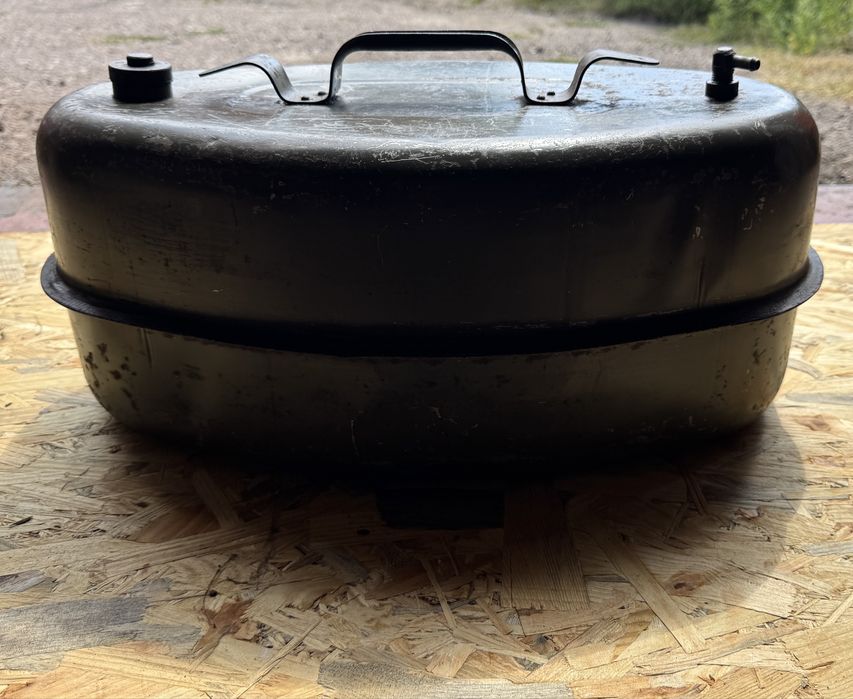 Бак, каністра для човнового мотора