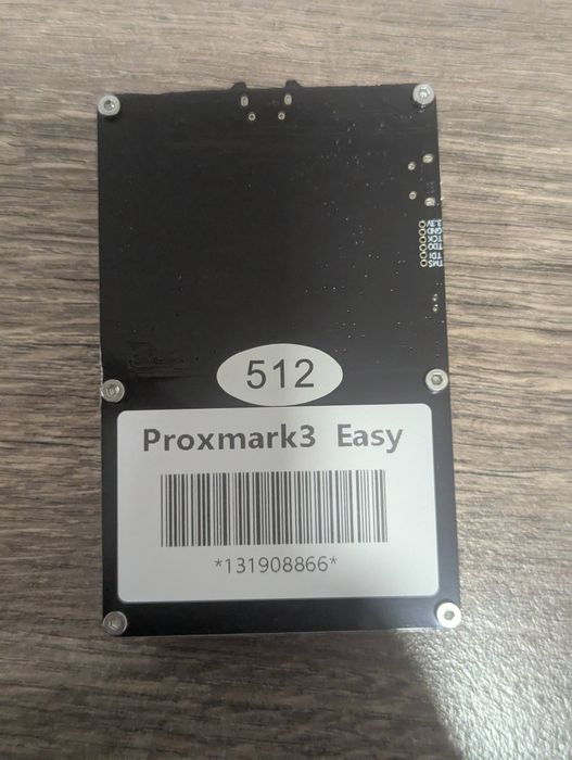 Proxmark3 Easy налаштований із тегами