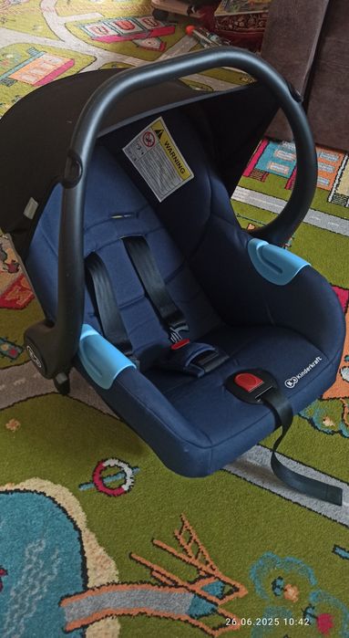 Автокрісло Kinder Kraft