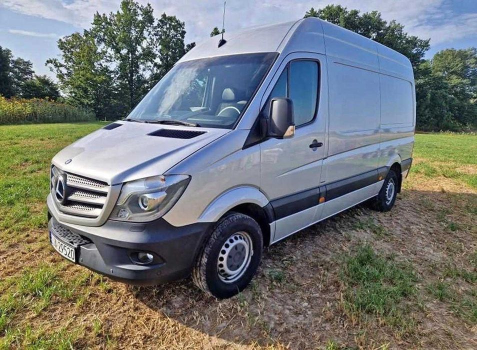 Mercedes-Benz Sprinter 319