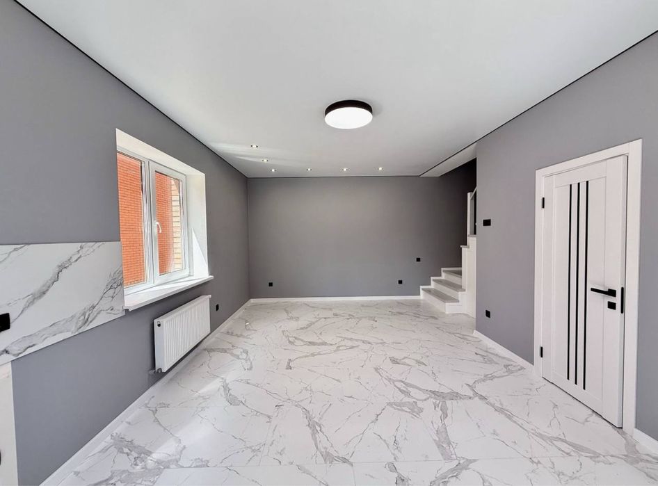 Продам таунхаус  з ремонтом ТОП ціна