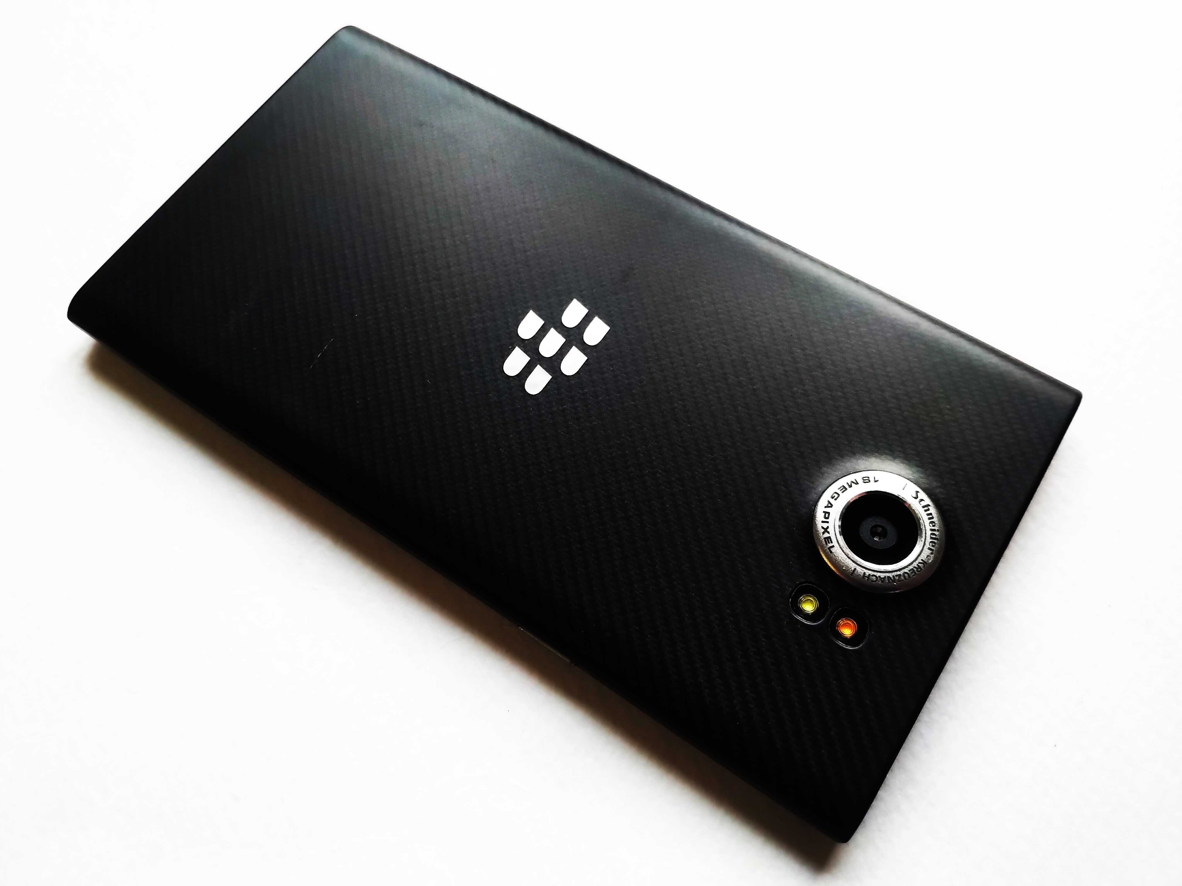BlackBerry Priv смартфон-слайдер