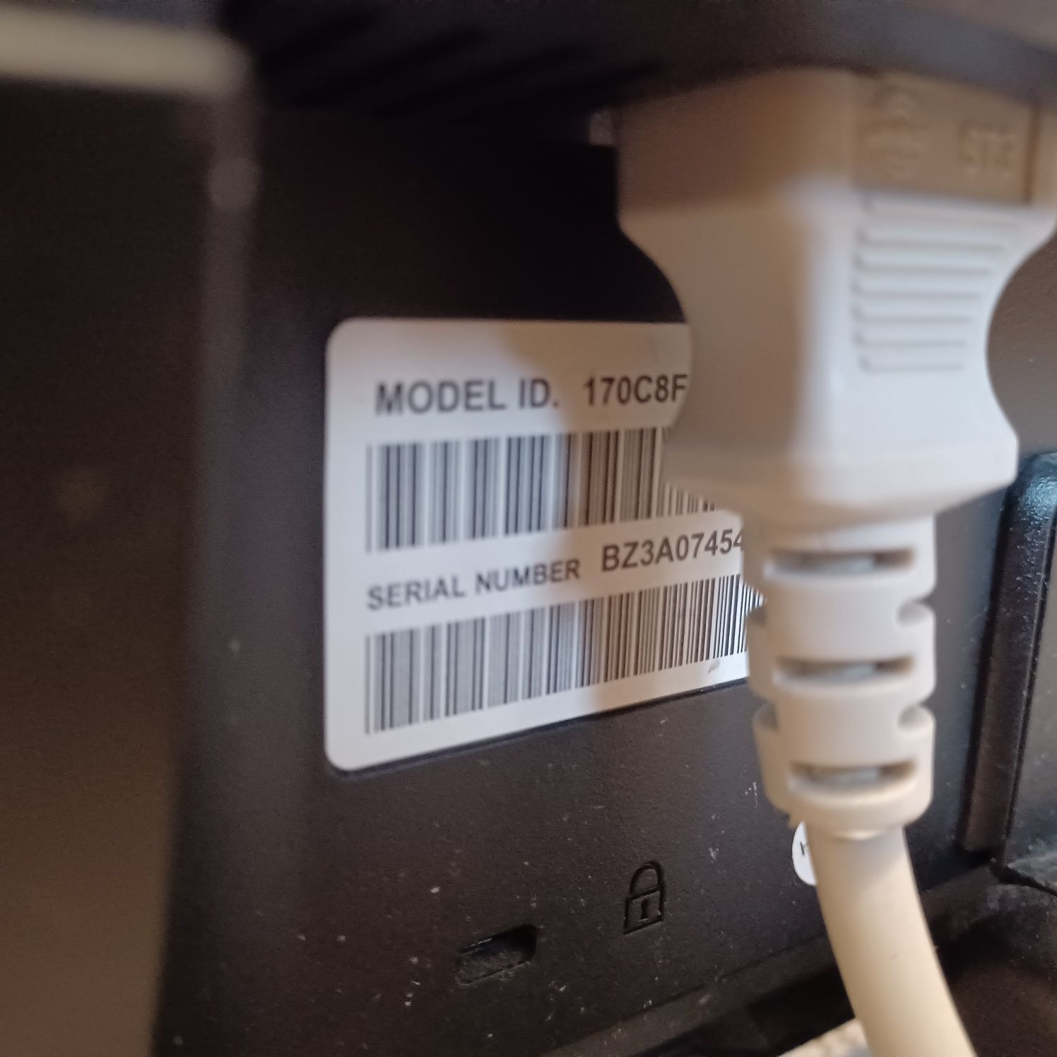 Monitor philips  LCD 170C8FS/00