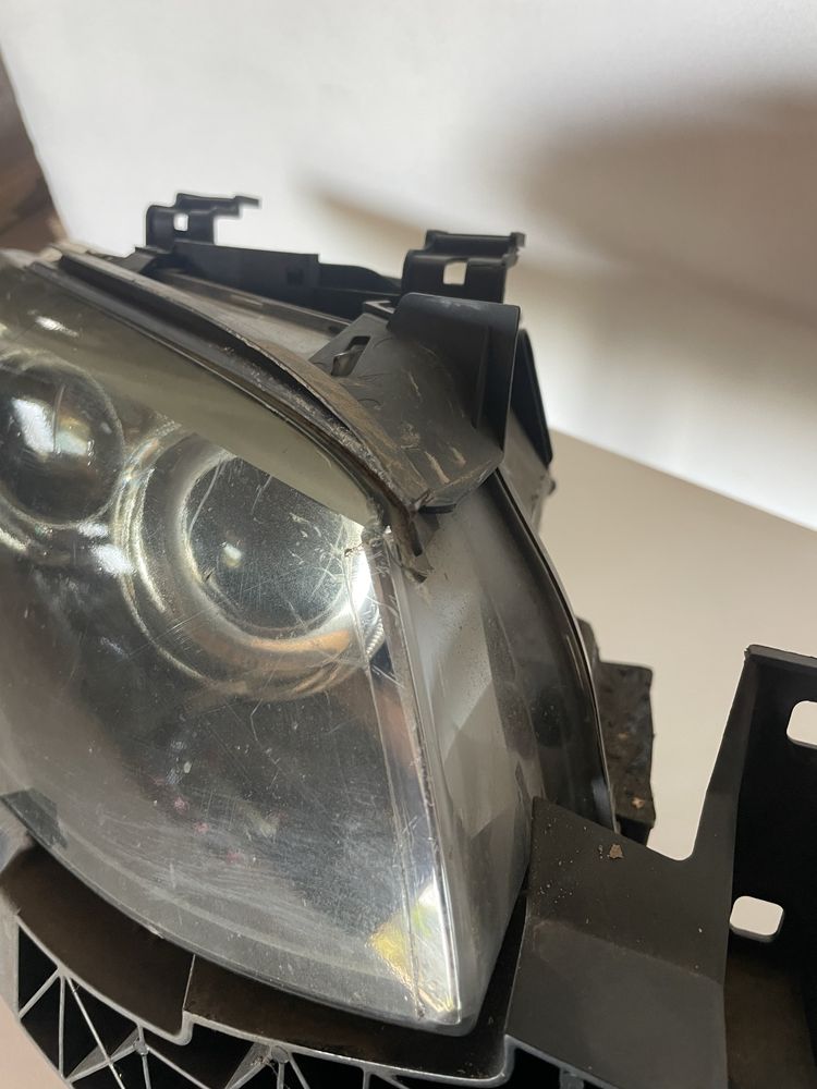 Farol direito E92 LCI