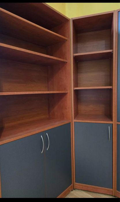 Eleganckie szafki do biura lub mieszkania