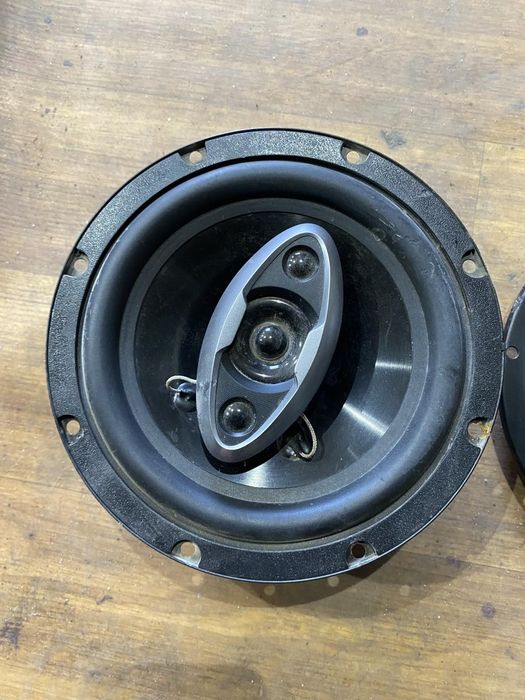 Динаміки на авто