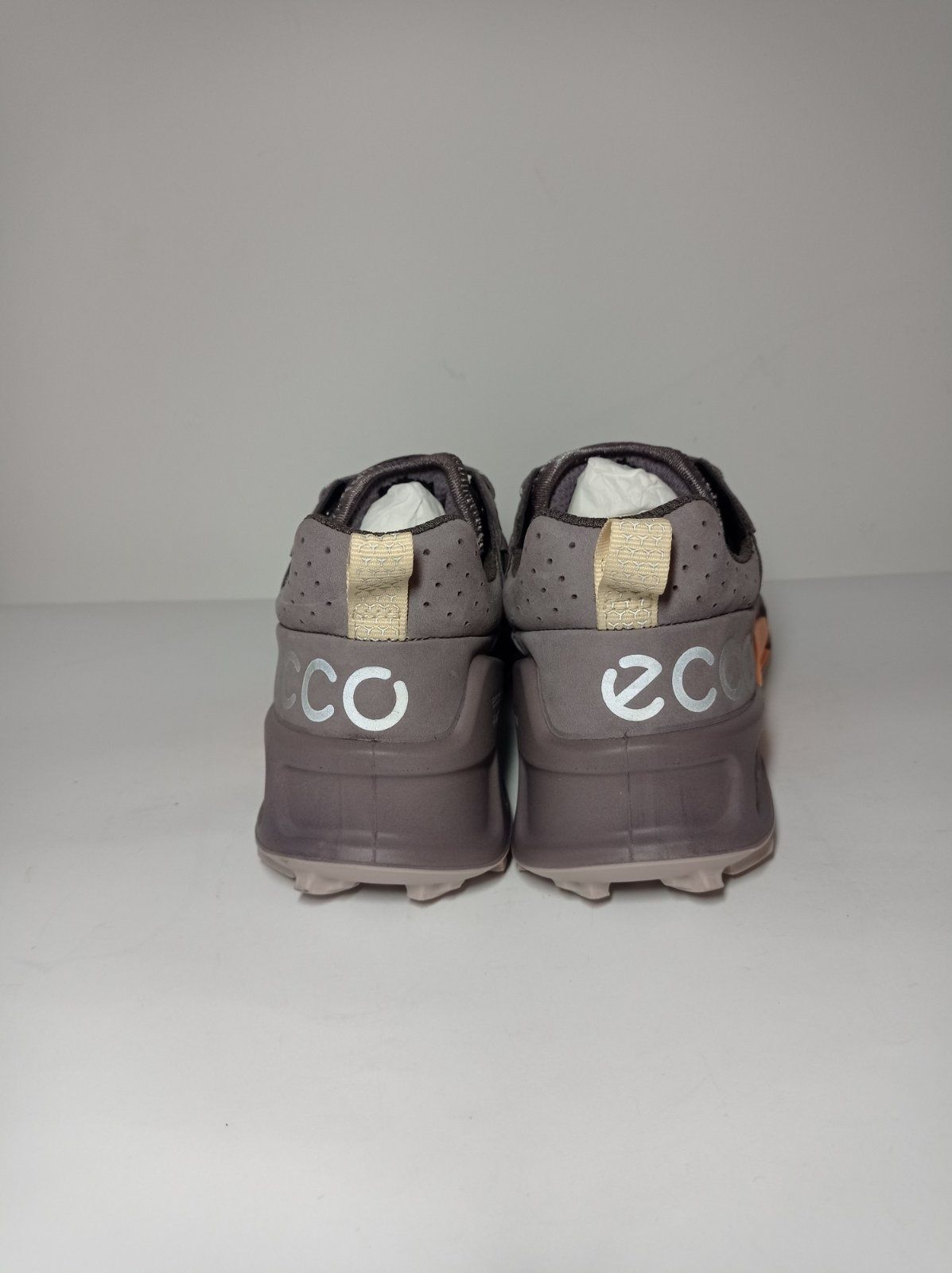 Кросівки шкіряні Ecco Biom 2.1 waterproof 37 р