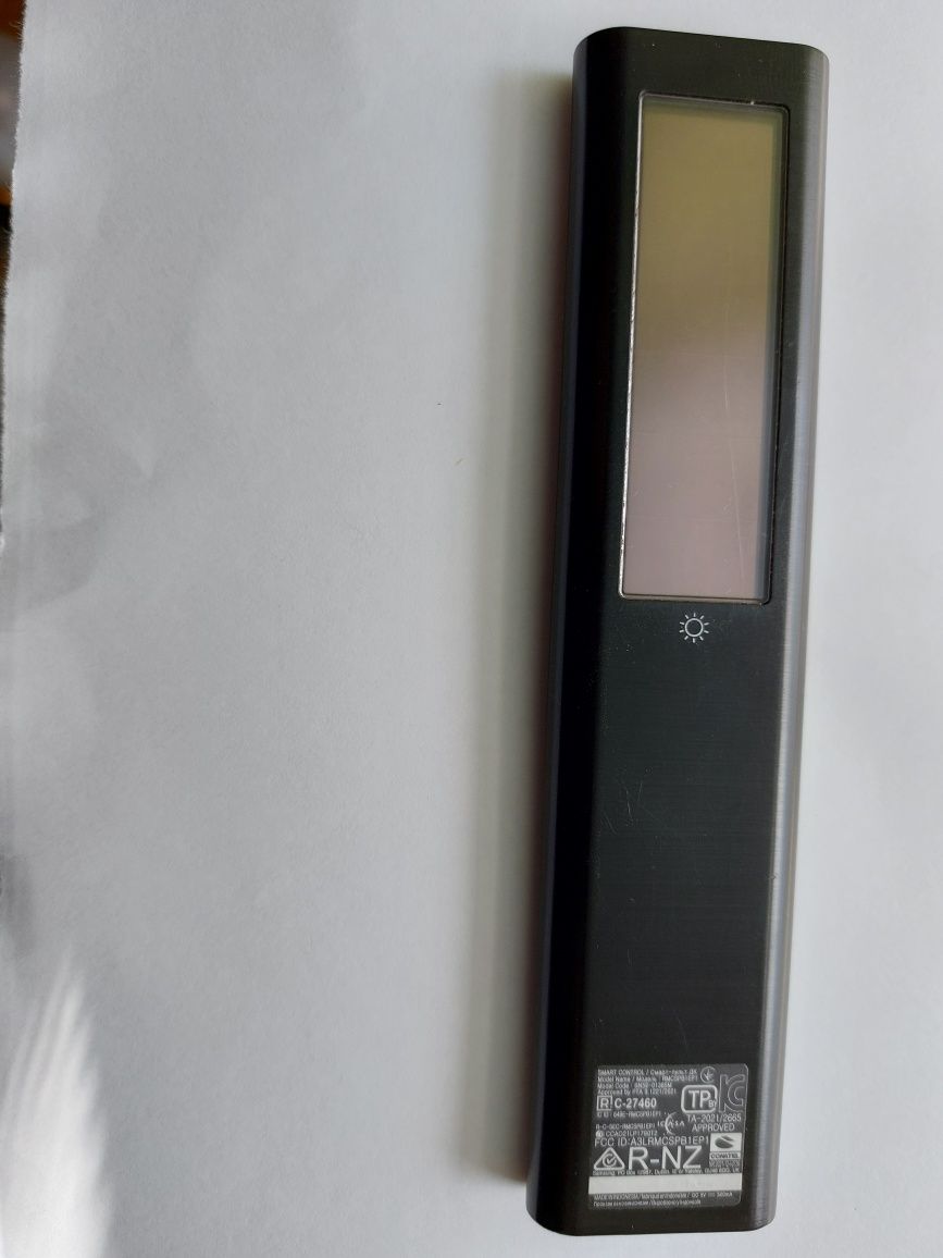 Pilot Samsung solarny BN59 - 01385M oryginalny. Bluetooth.