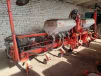 Сільськогосподарська сівалка PLANTER