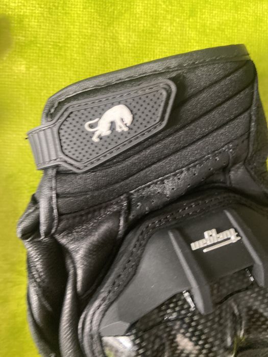 VENDO LUVAS DE MOTA /tacticas NUNCA USADAS