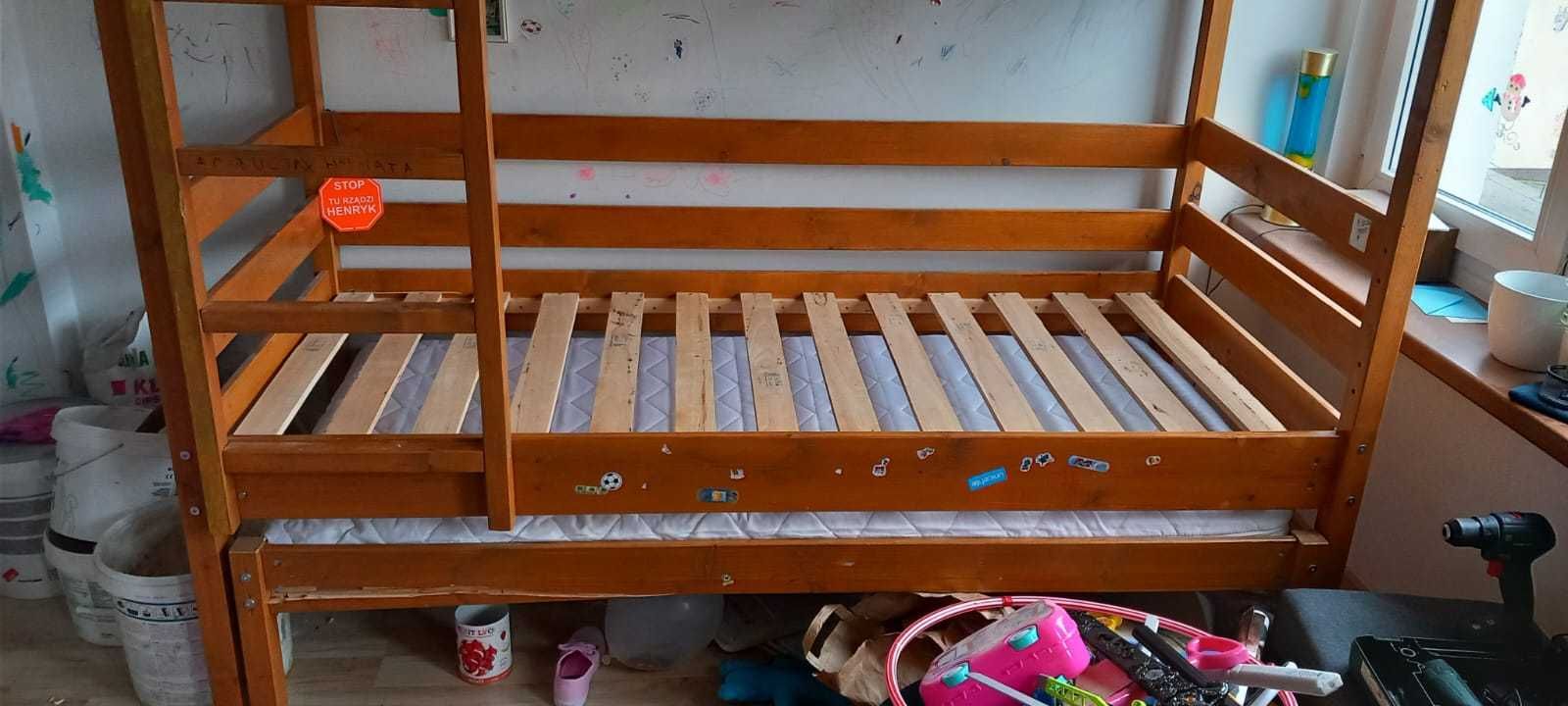 Łóżko piętrowe 3-osobowe dla dzieci – handmade!