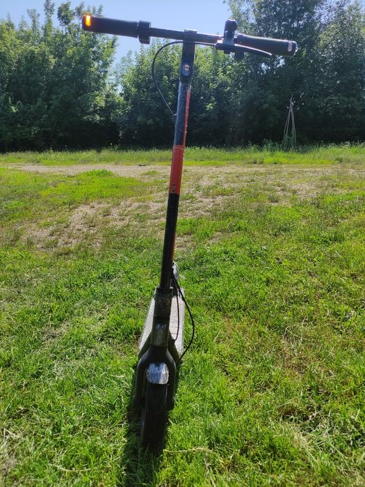 Електросамокат Segway Ninebot F2E