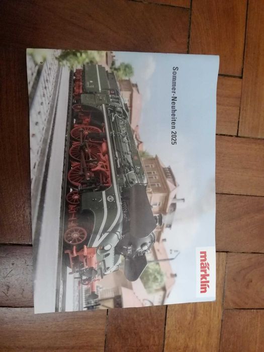 Catálogos de fabricantes de modelismo ferroviário