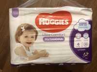 Продам памперси-трусики Huggies 4