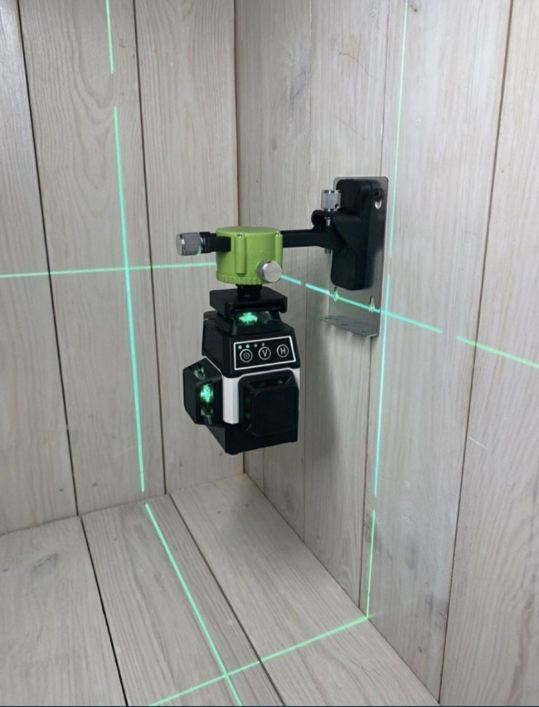 POZIOMICA LASEROWA HILDA 3D 4D laser krzyżowy 360 12linii