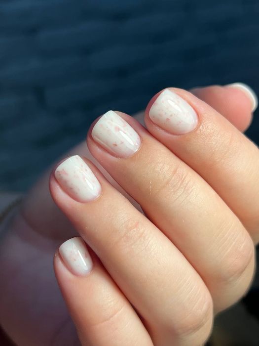 Манікюр у місті Бровари