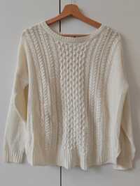 Sweter z zamkiem Reserved L 40