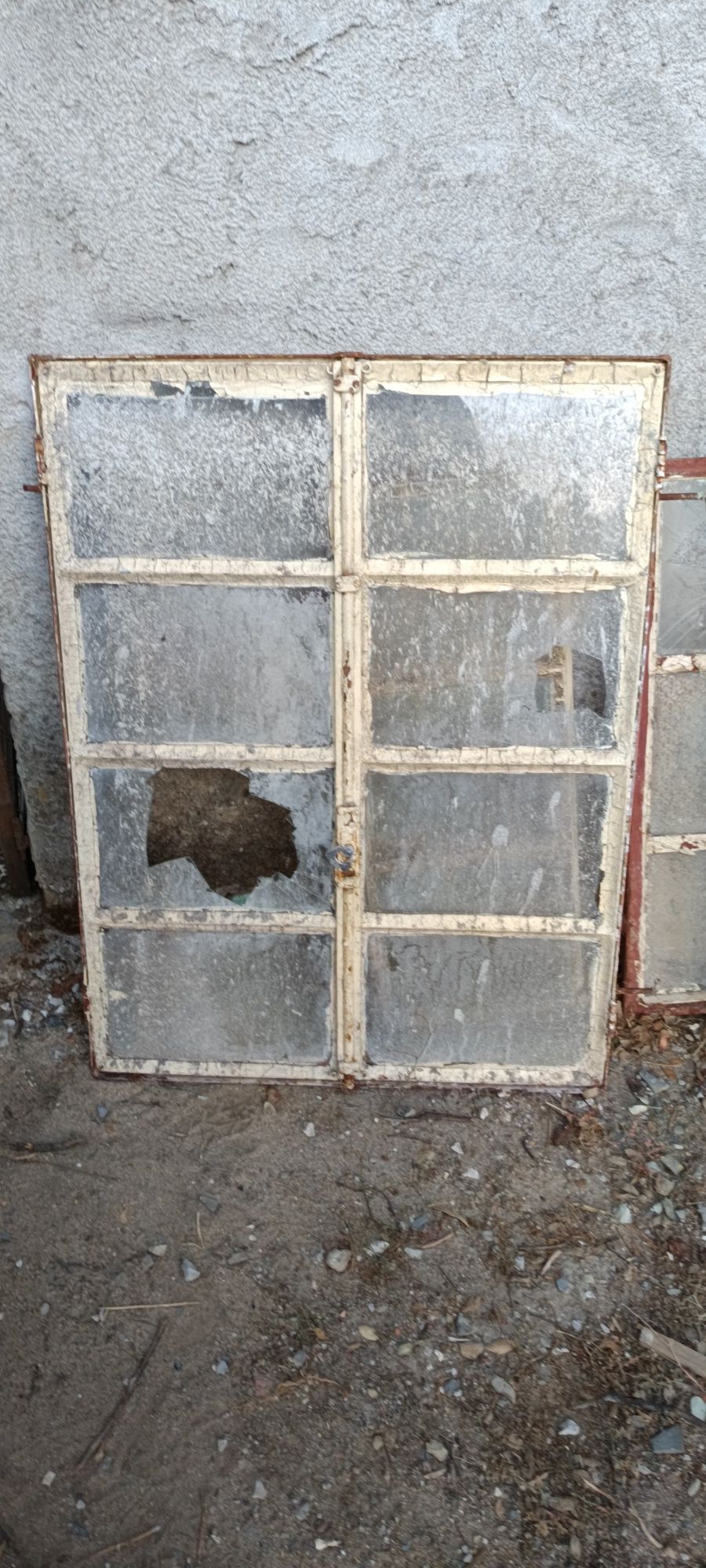 Janelas antigas em ferro