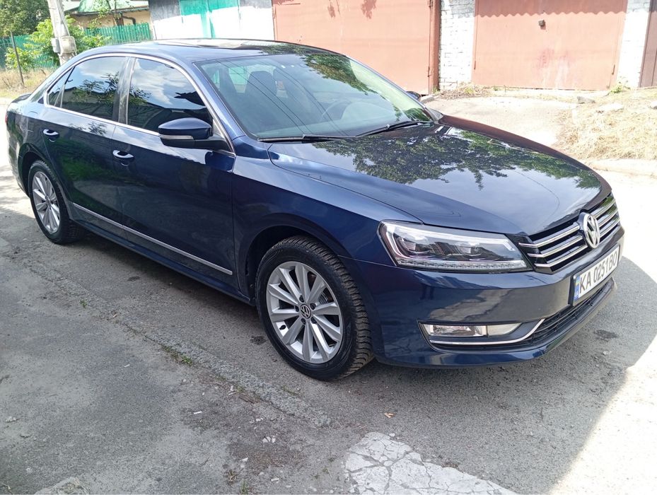 Volkswagen Passat 2012 • 2.5 бензин • Автомат • Київ