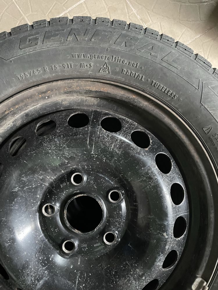Продам колеса на авто R-15 General+ диски