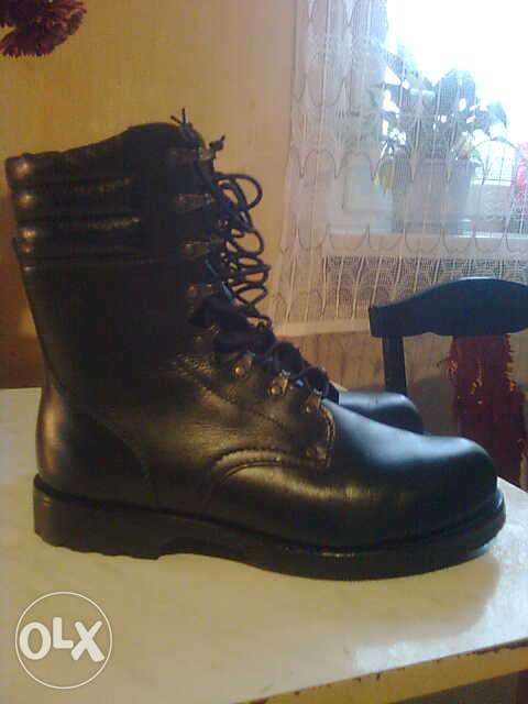 Buty wojskowr rozm.28,5