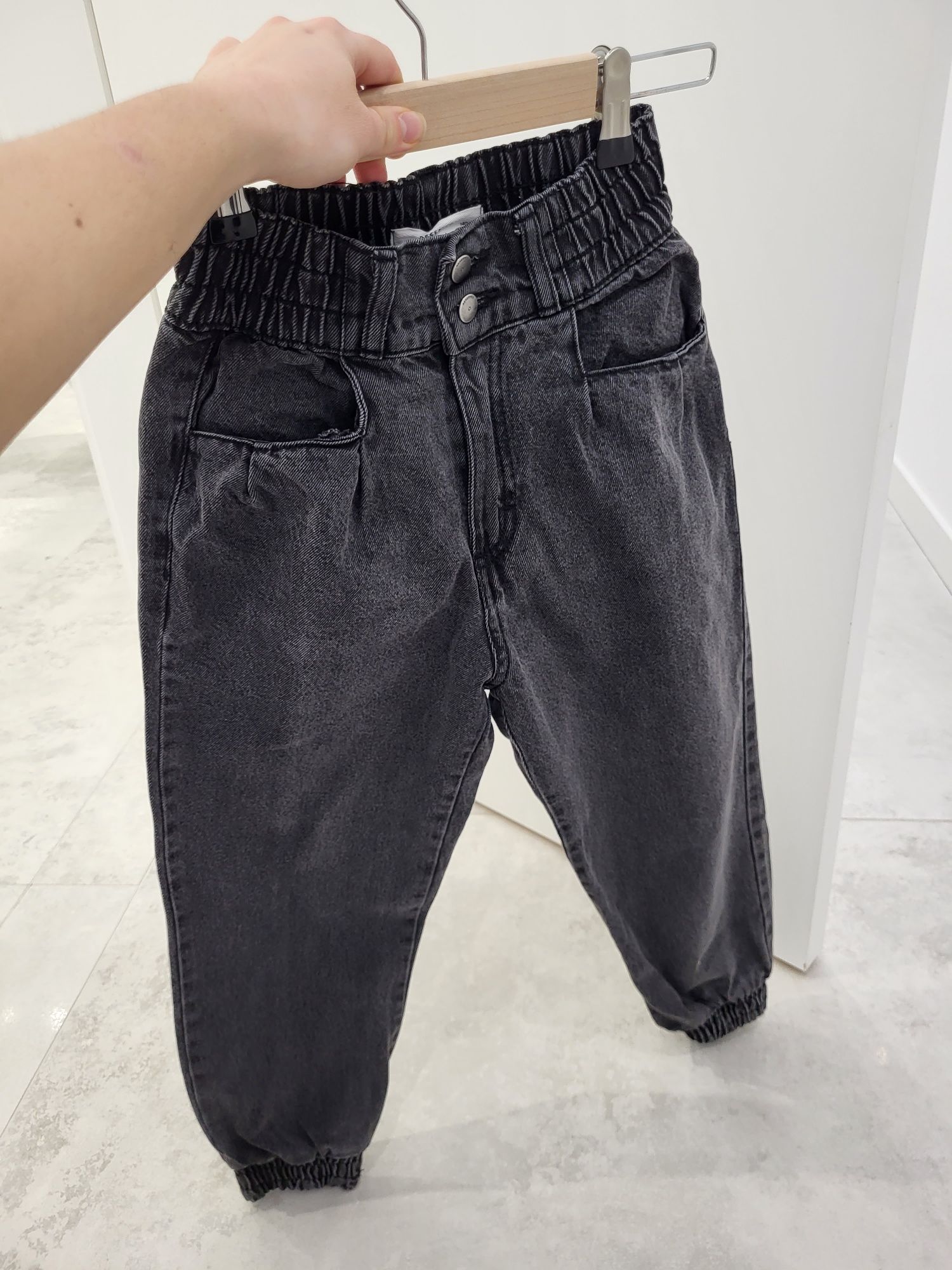Spodnie Reserved 140 jeansy dżinsy rozszerzane cargo joggersy wide leg