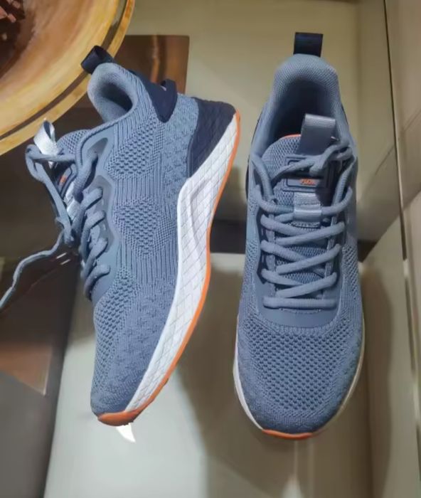 Обмін.  Кросівки Baasploa літні, чоловічі 43 розмір