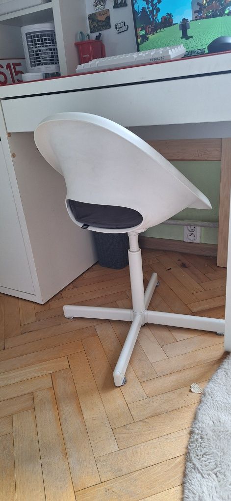 Krzesło dziecięce do biurka  IKEA