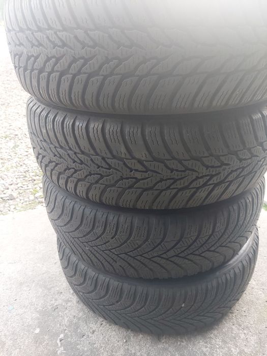 165/60r15 zimowe nokian