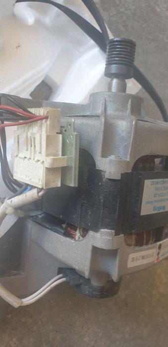 Motor welling YXT220-2B