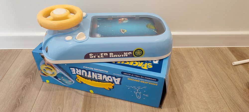 Zabawka na bateria pojazd kosmiczny