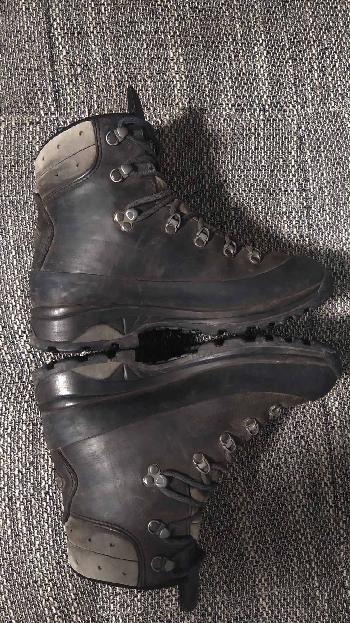 Тактичні зимові черевики, берці  Lowa Tibet GTX. Розмір 39 1/2, 25.5см