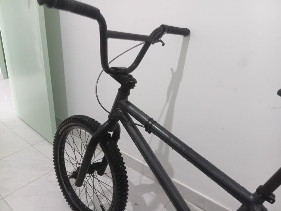 Bicicleta BMX usada