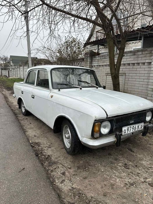 Продам москвич на ходу