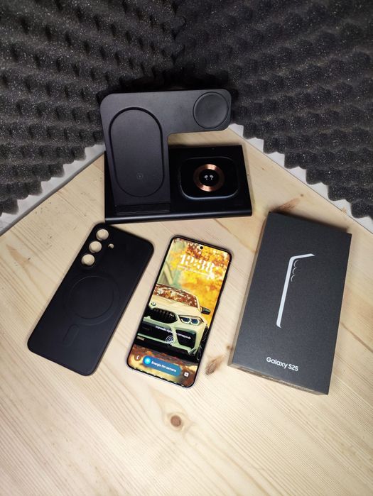 Samsung S25 - 256Gb - Cinza