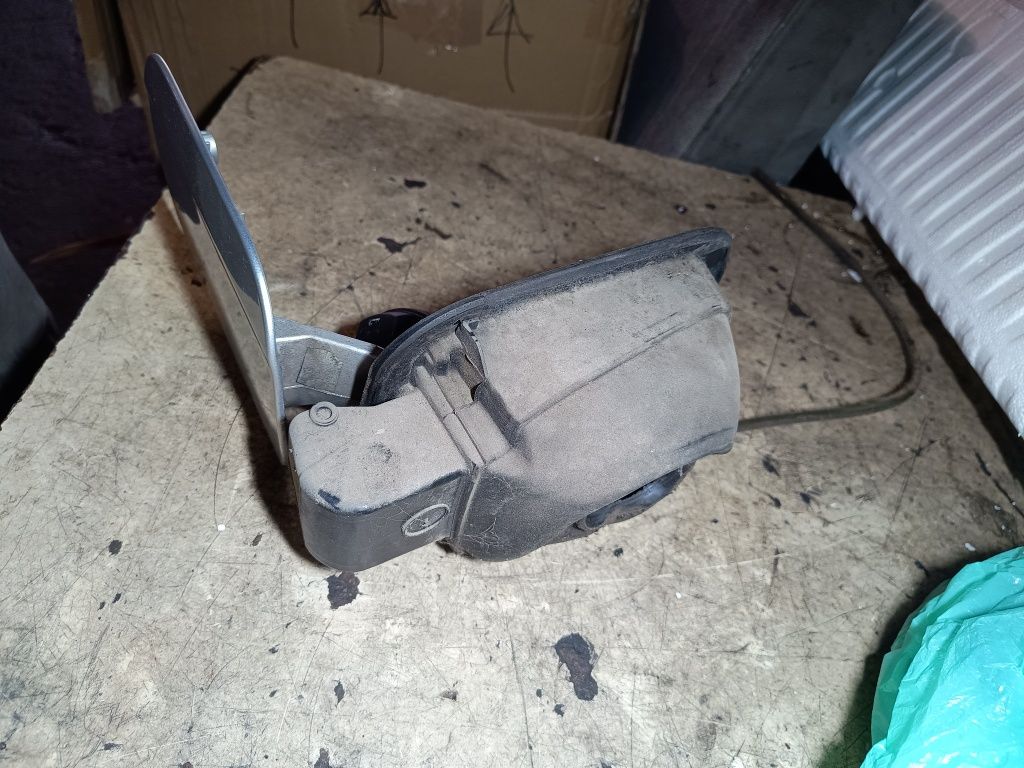 Klapka wlewu paliwa korek VW Golf VI kombi oryg LA7W