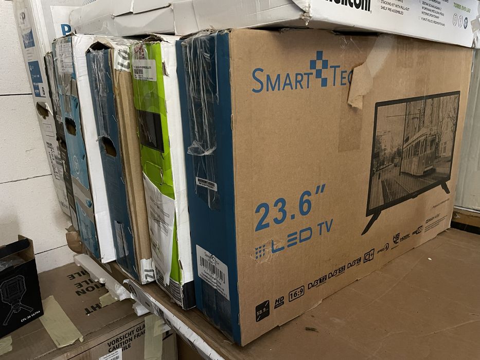 Телевізор 12 вольт smarttech 24-32 безкоштовна доставка!!