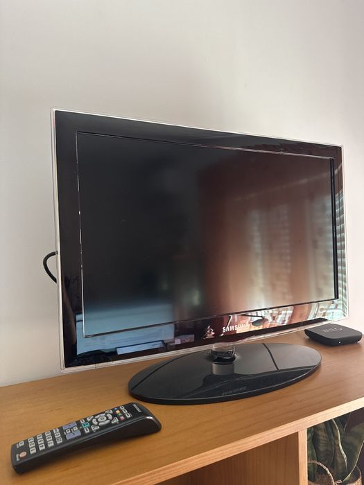TV Led samsung 26”
