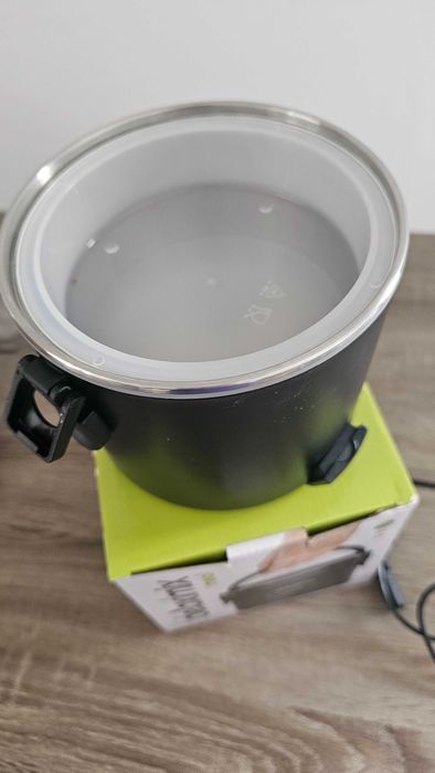 Lunchbox eletrica ( panela de transporte e aquecimento de comida)