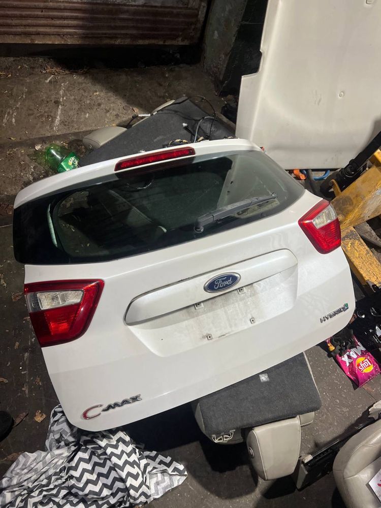 Ляда Ford C-Max hybrid Форд С Макс гибрид плагин задняя дверь багажник