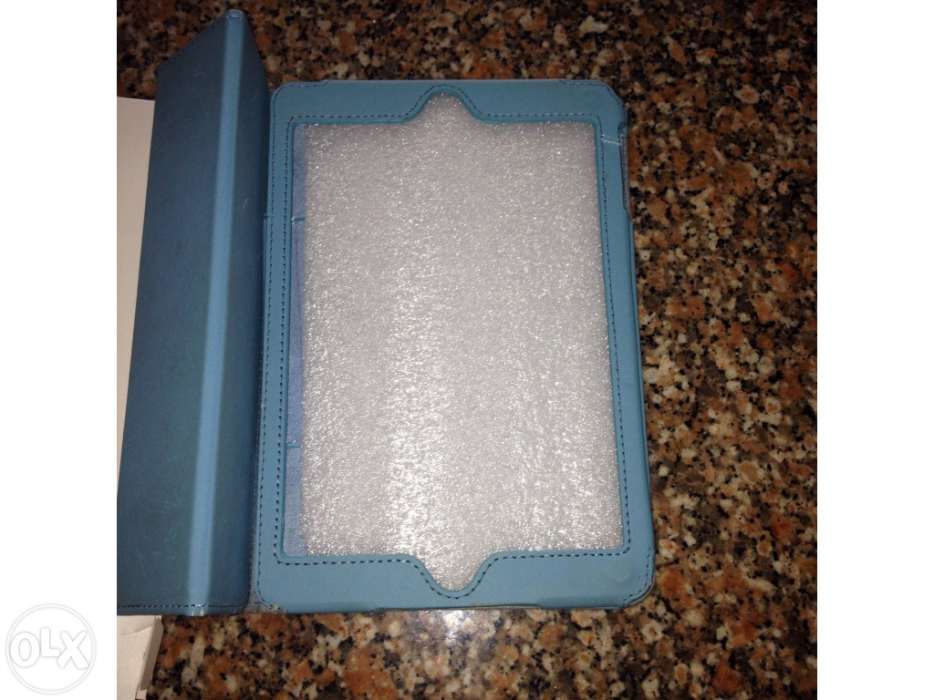 Capa iPad 7"