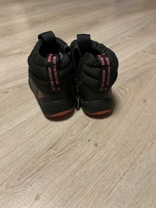 Зимові чоботи adidas