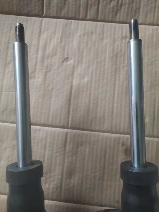 Стійки передні  Монро