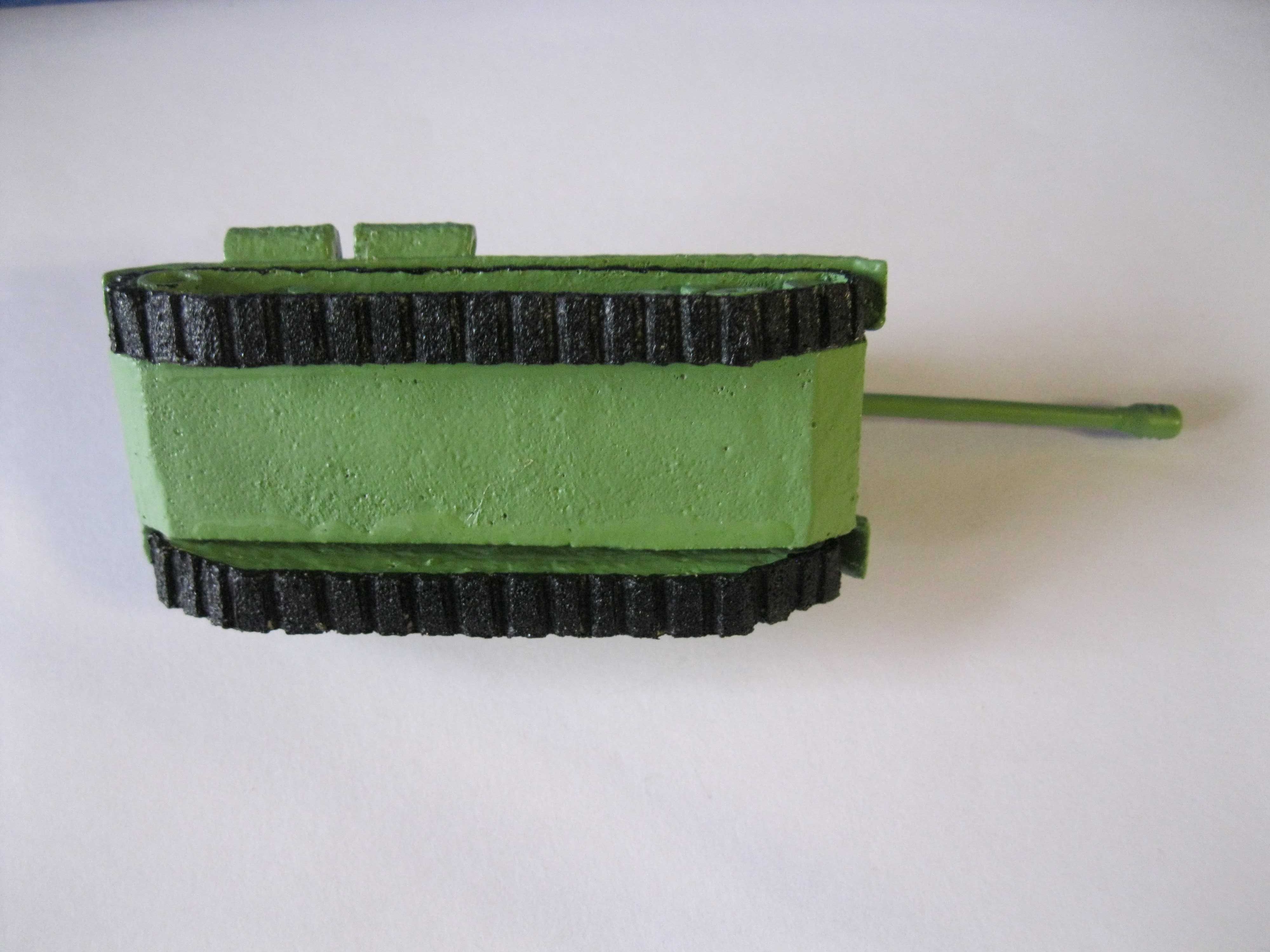 Танк ИС-2 СССР 1:72 (ориентировочно)