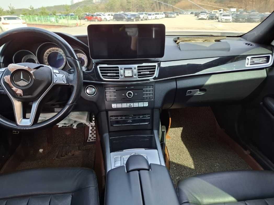 2016 Benz E-Class W212 E250 Bluetec 4MATIC на площадці