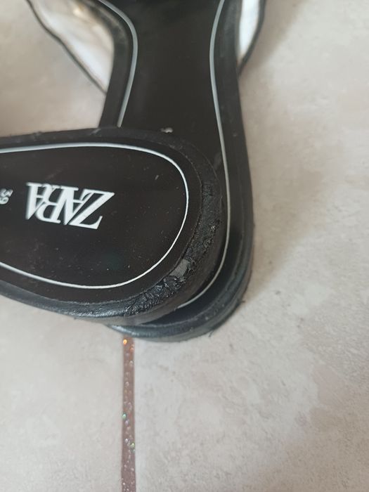 Шльопанці жіночі Zara